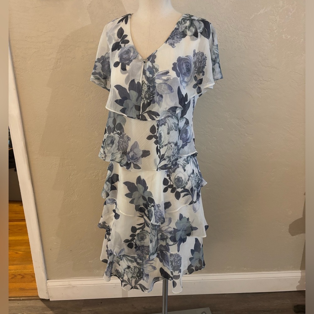 SL Fashions Floral Chiffon Tiered V-Neck Dress in Sz 10 NWT - Picture 2 of 14